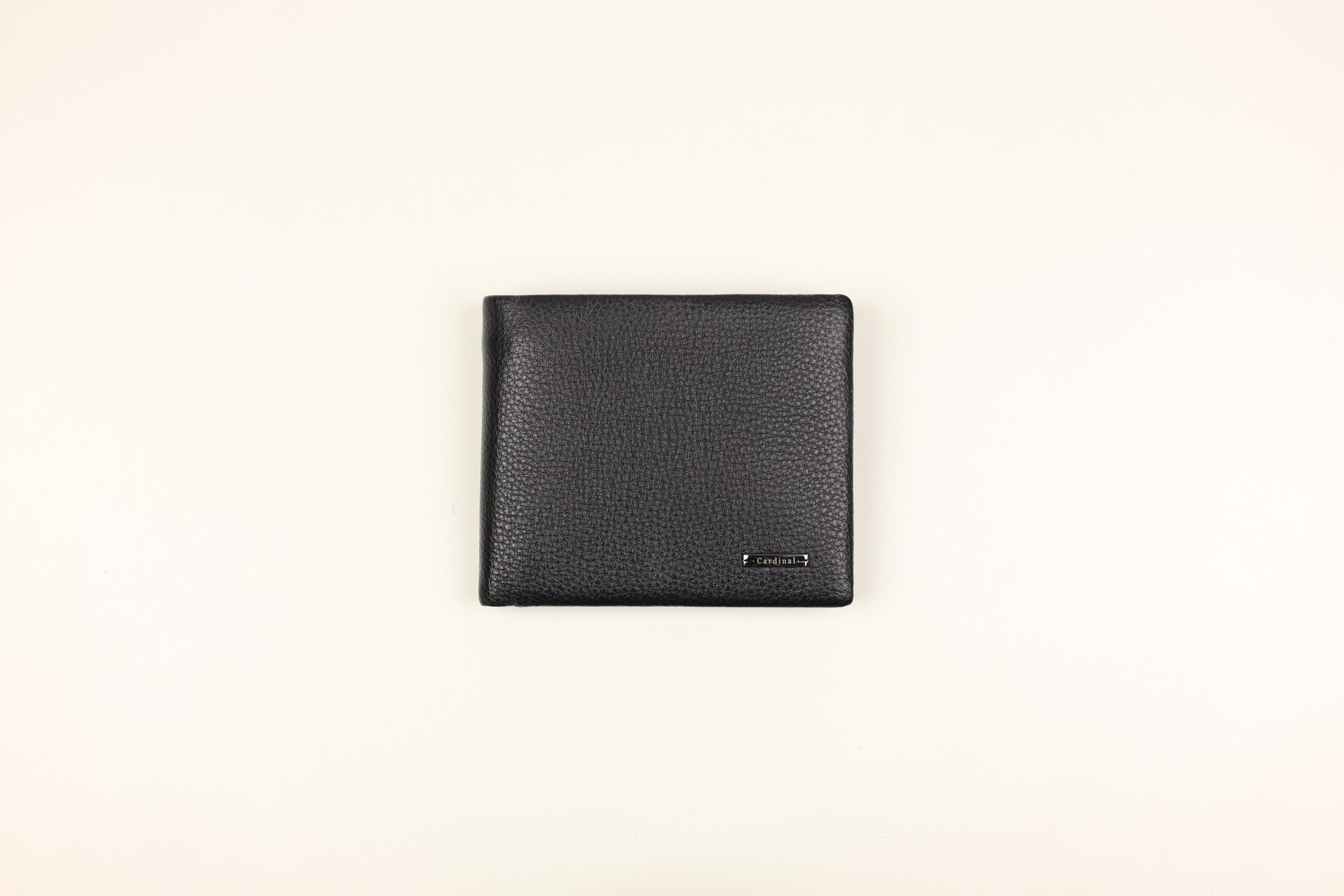 Чоловічий шкіряний затискач Cardinal без застібки (з монетницею та 6 картами)