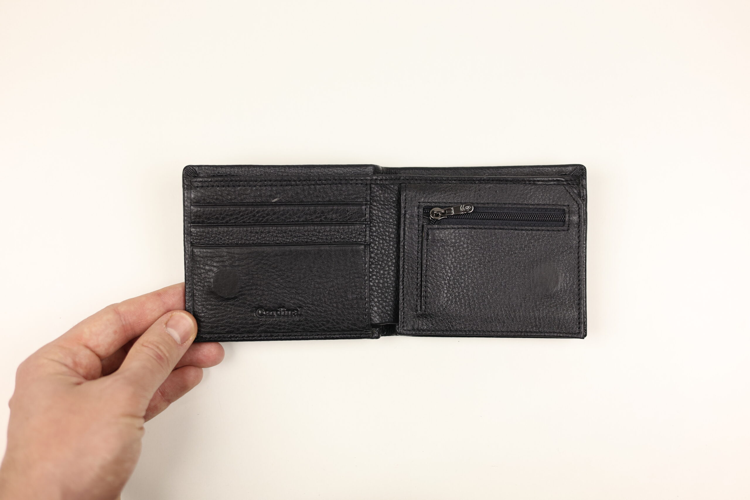 Чоловічий шкіряний затискач cardinal без застібки (з монетницею та 6 картами) Чоловічий шкіряний затискач cardinal без застібки (з монетницею та 6 картами)