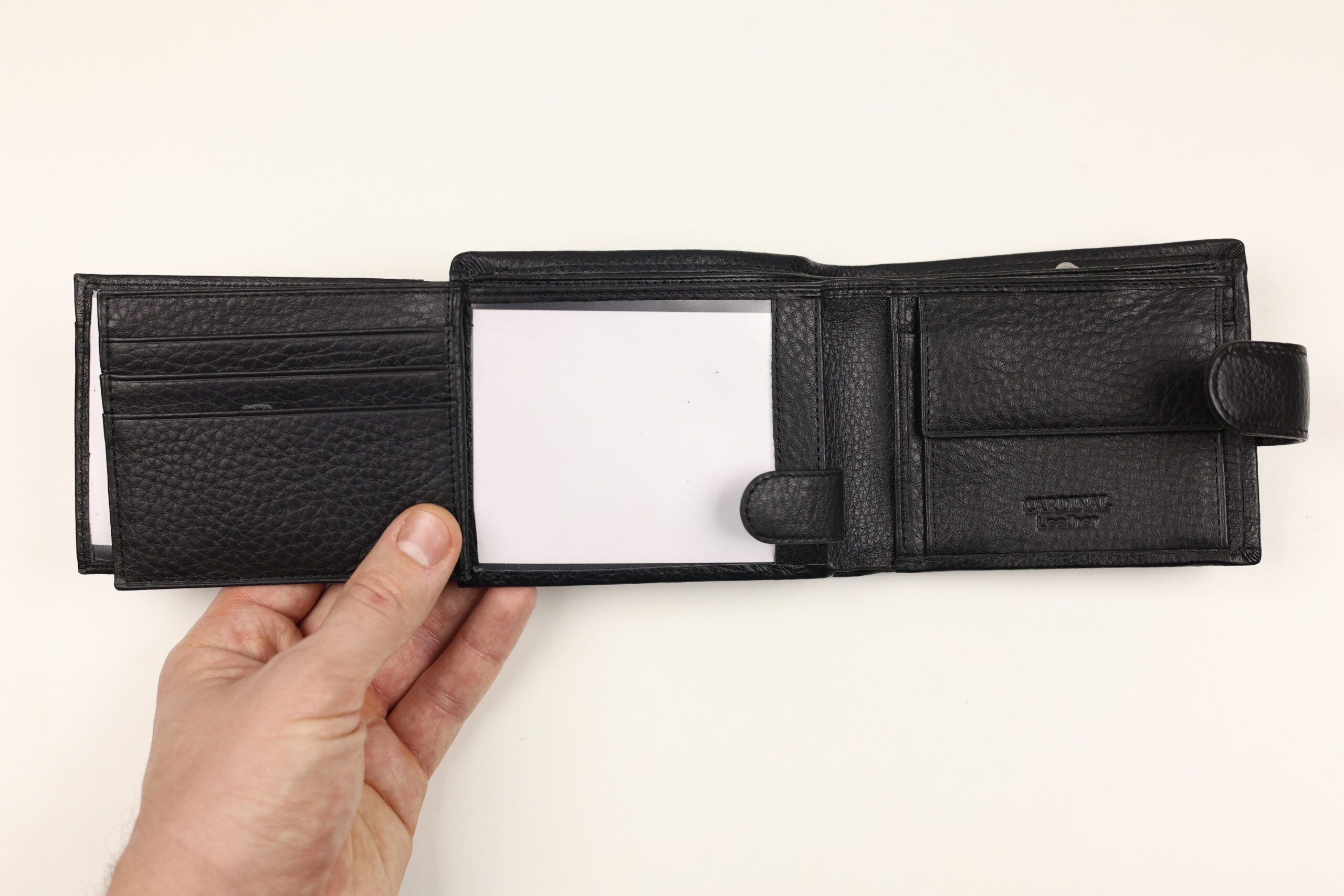 Чоловічий шкіряний гаманець cardinal на кнопці (класичний, монетниця всередині) Чоловічий шкіряний гаманець cardinal на кнопці (класичний, монетниця всередині)