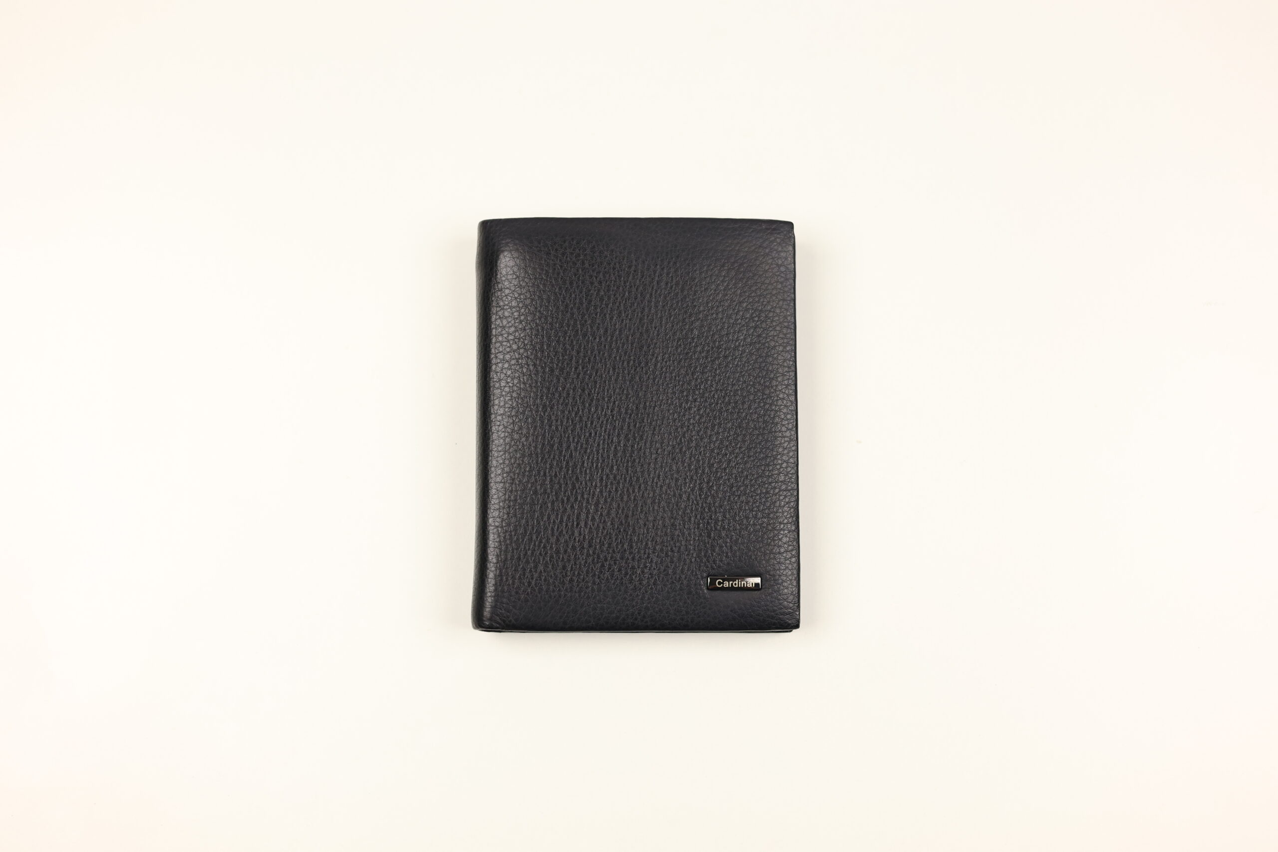 Чоловічий шкіряний гаманець Cardinal вертикальний (без застібки, на блискавці)