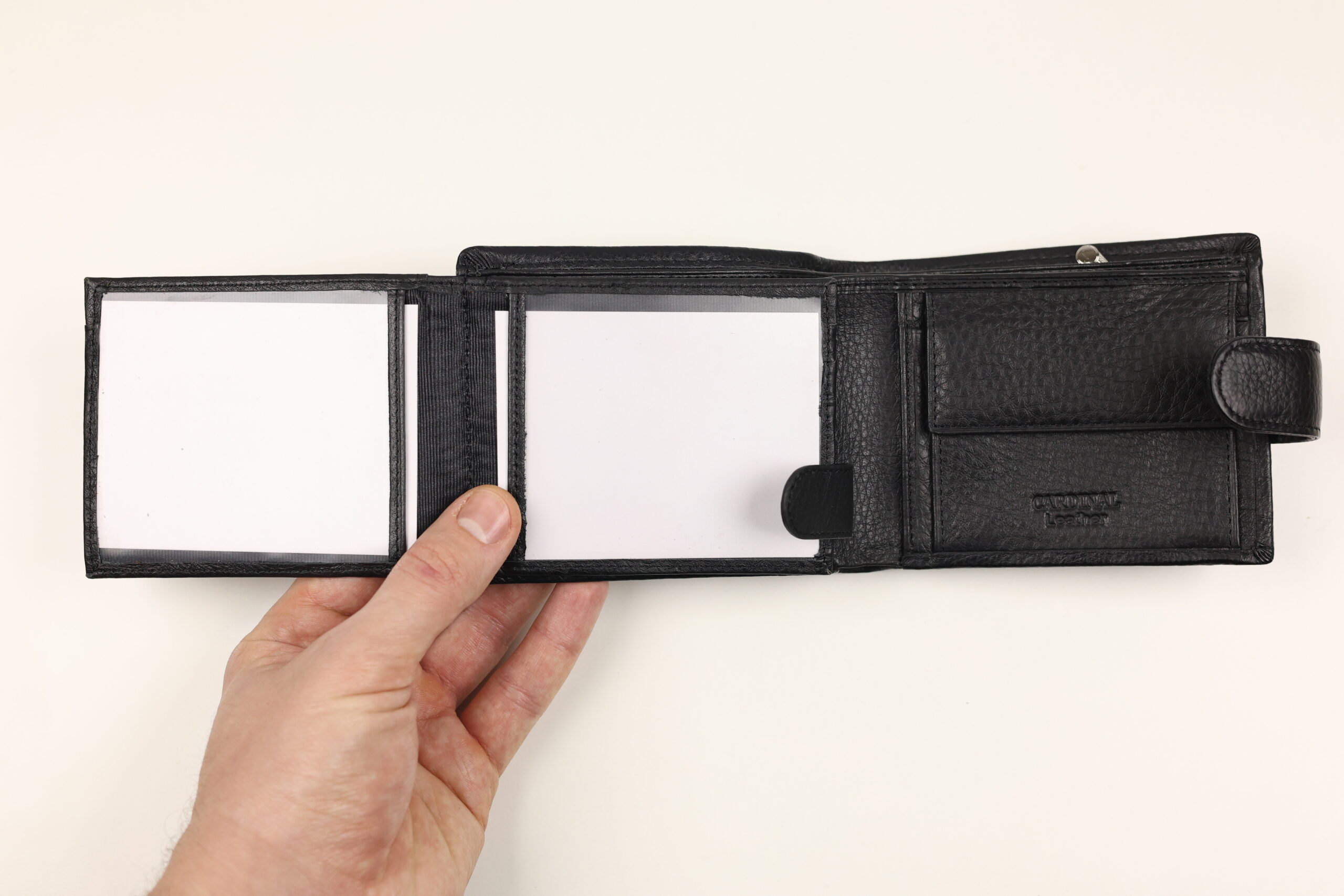 Чоловічий шкіряний гаманець cardinal на кнопці (класичний, монетниця всередині) Чоловічий шкіряний гаманець cardinal на кнопці (класичний, монетниця всередині)