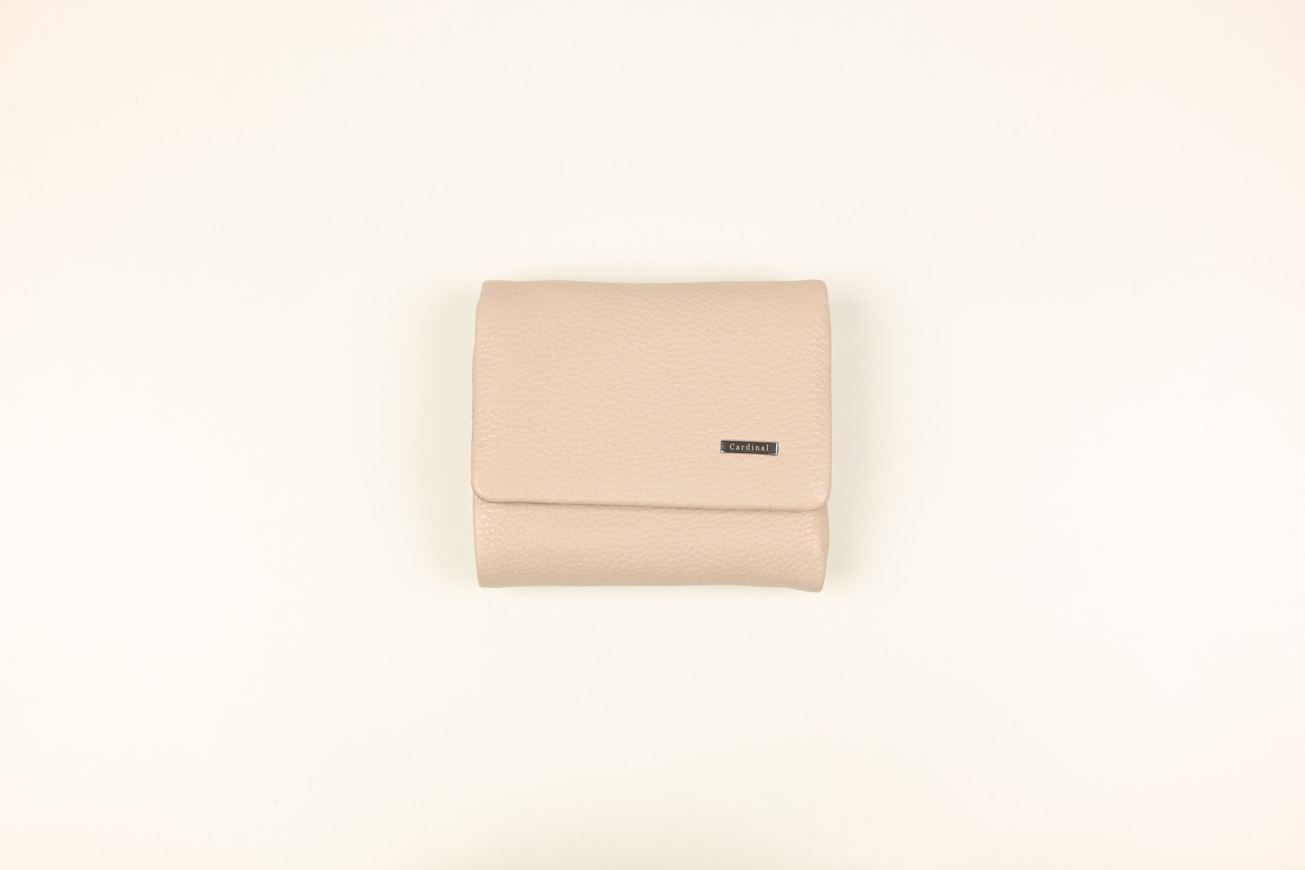 Жіночий шкіряний міні-гаманець Cardinal матовий (компактний конверт)