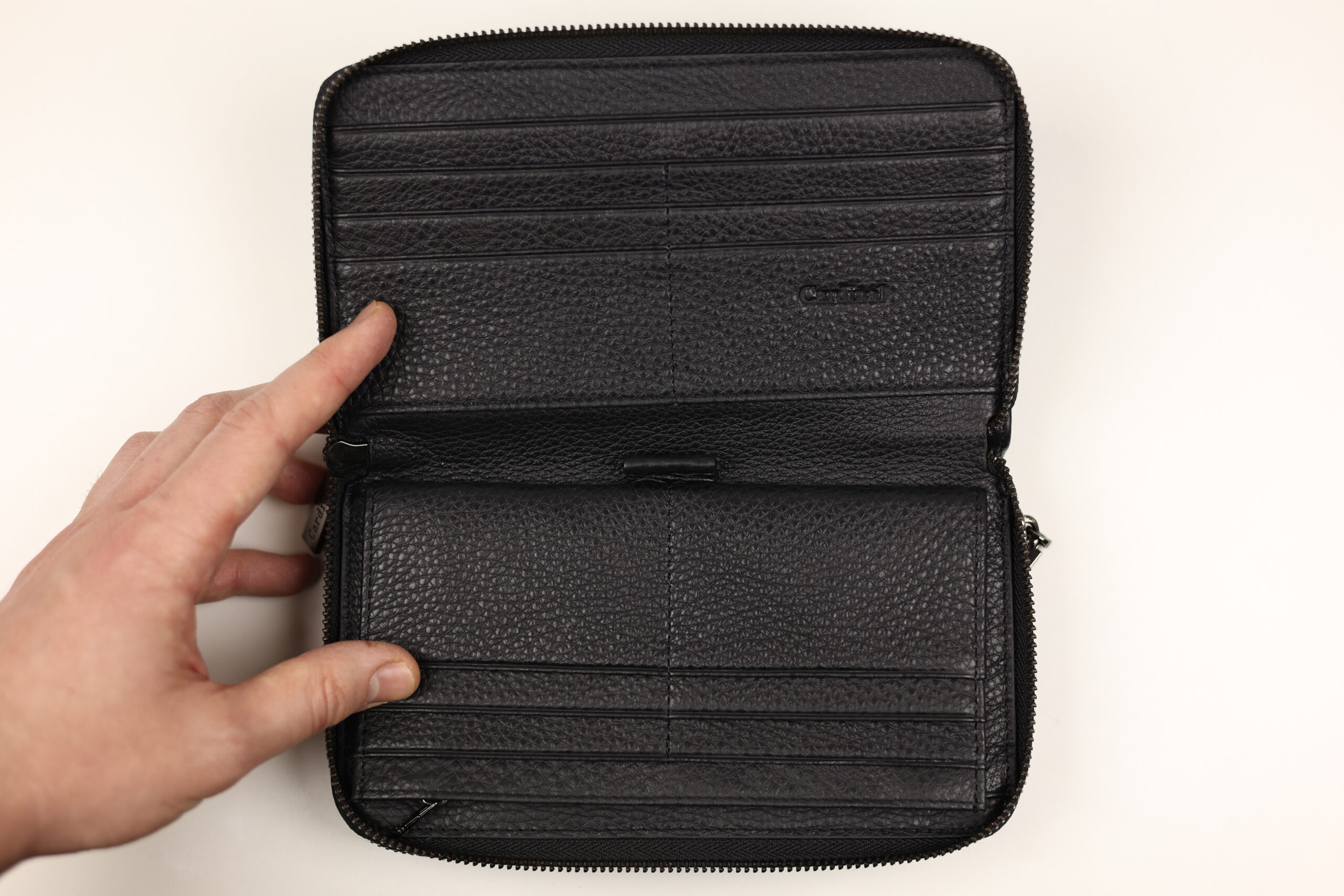 Чоловічий шкіряний клатч тревел кейс cardina Чоловічий шкіряний клатч тревел кейс cardina