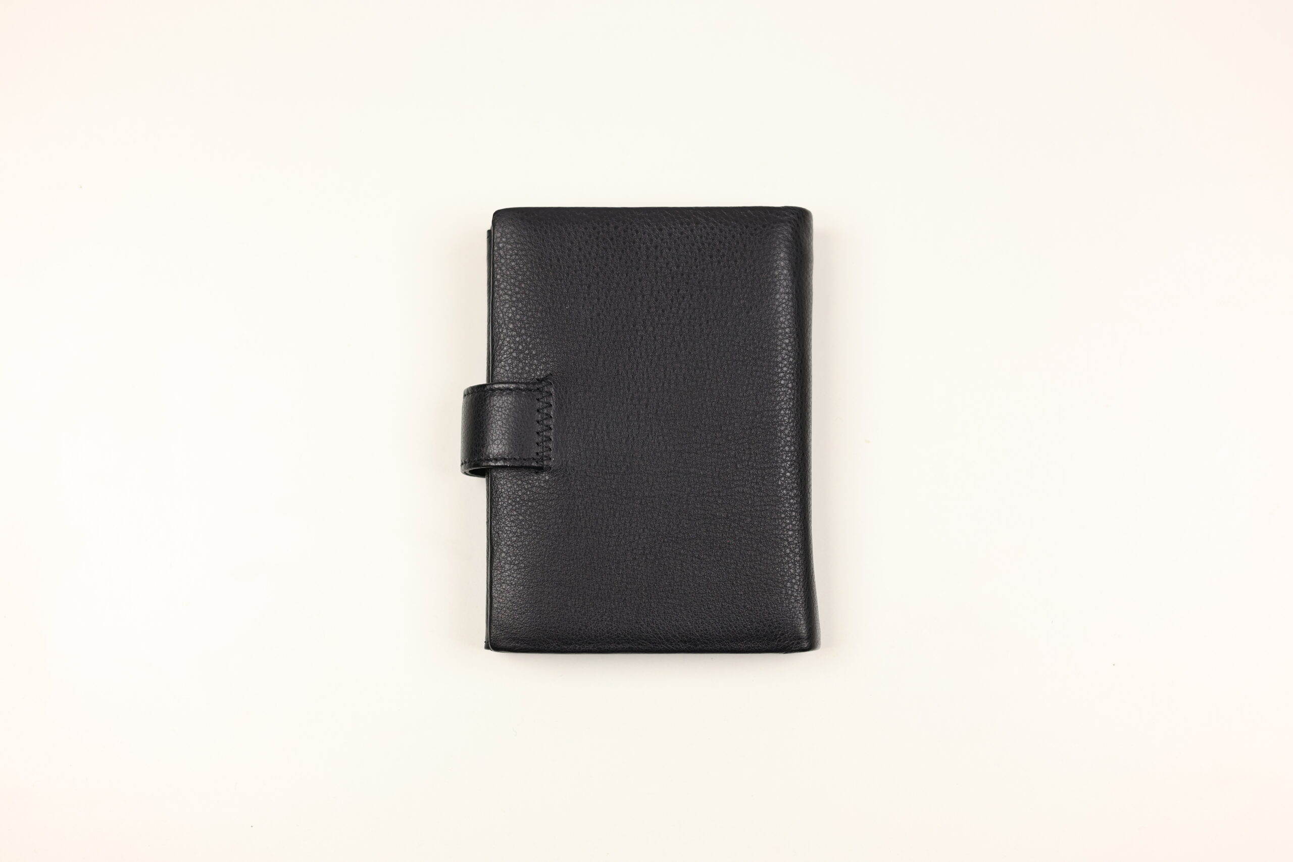 Чоловічий шкіряний гаманець cardinal вертикальний (на кнопці + кишеня на блискав Чоловічий шкіряний гаманець cardinal вертикальний (на кнопці + кишеня на блискав