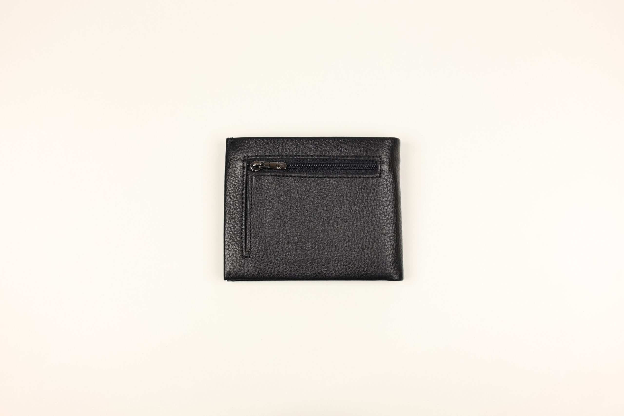 Чоловічий шкіряний затискач для грошей cardinal (з монетницею на блискавці) Чоловічий шкіряний затискач для грошей cardinal (з монетницею на блискавці)