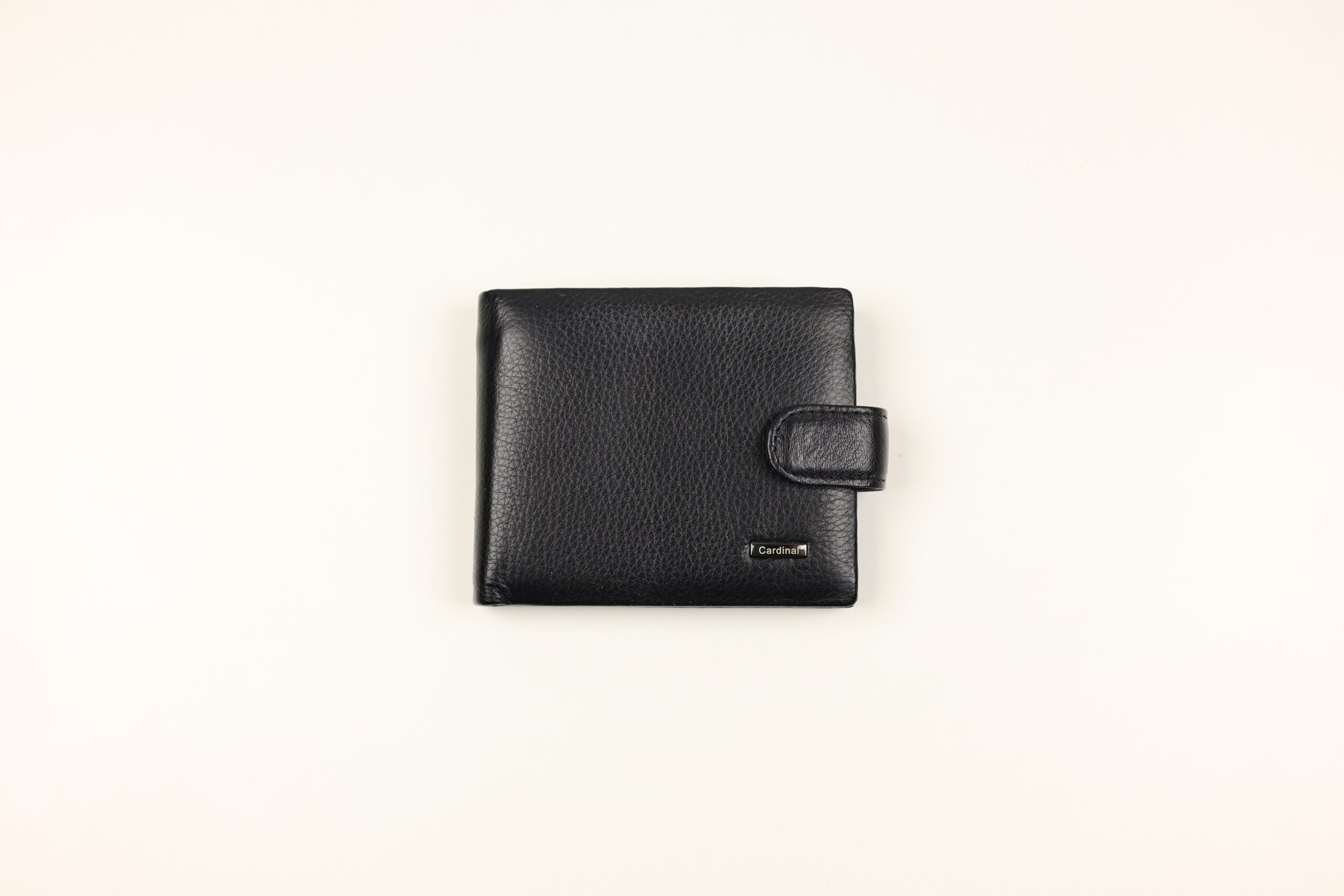 Класичний чоловічий шкіряний гаманець Cardinal на кнопці (монетниця всередині)