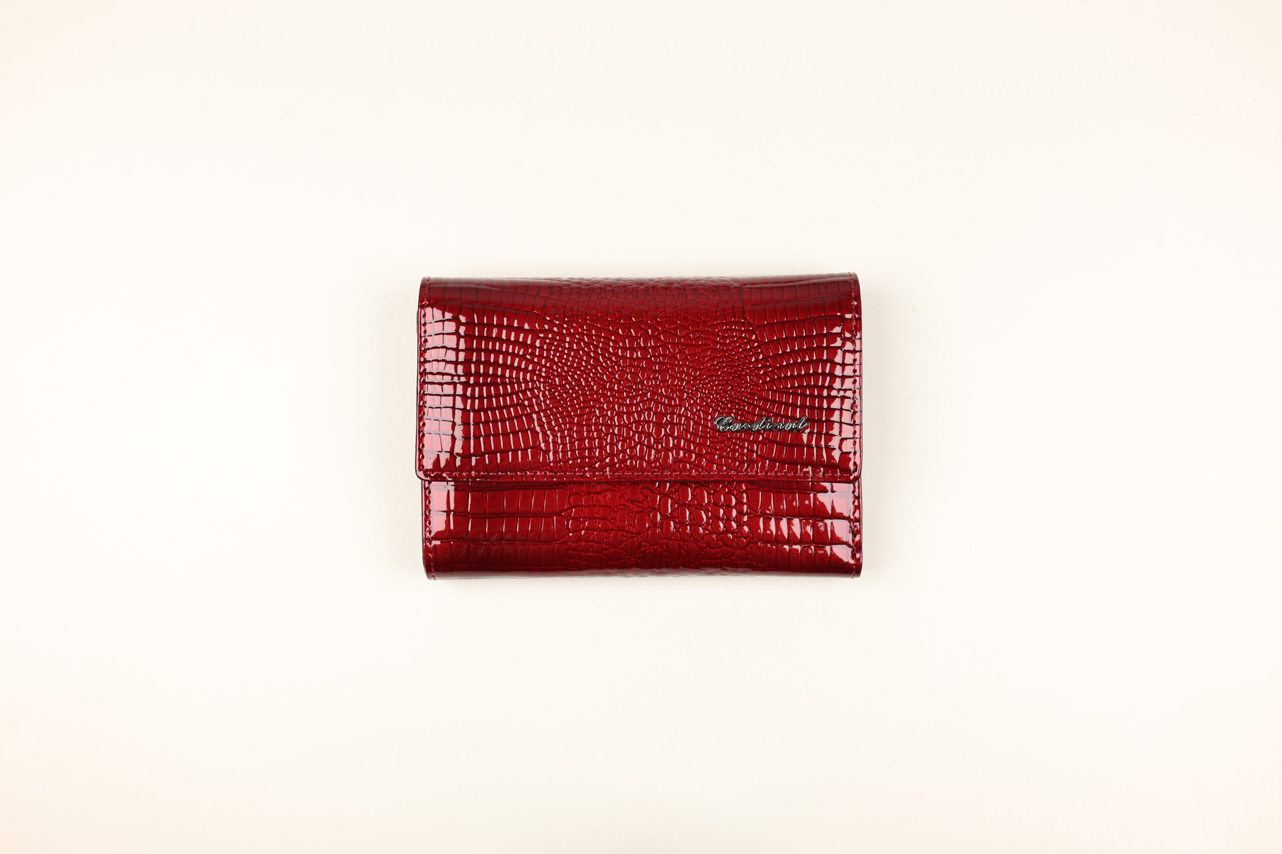 Жіночий шкіряний гаманець Cardinal лаковий